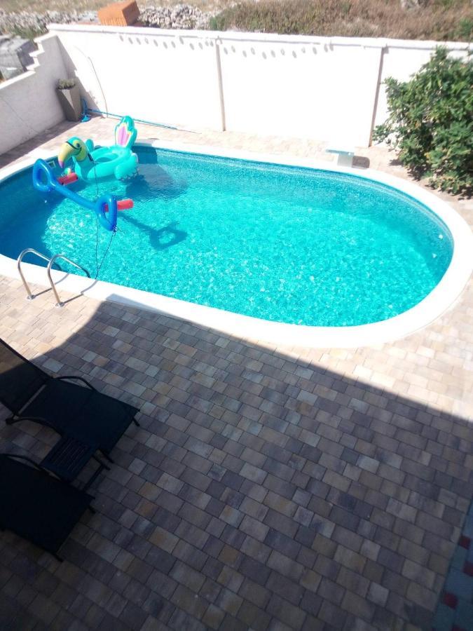 Apartment Tara With Pool Povljana Zewnętrze zdjęcie
