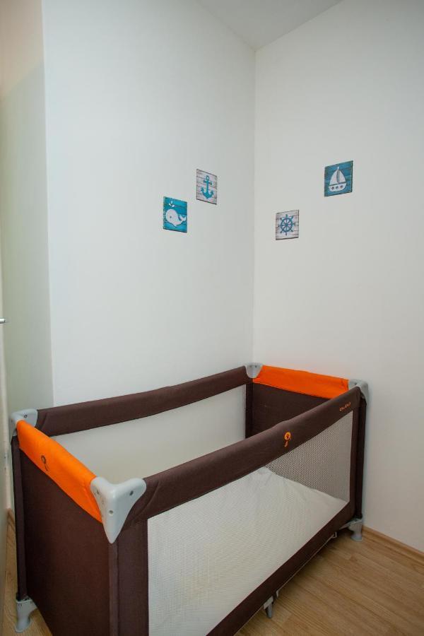 Apartment Tara With Pool Povljana Zewnętrze zdjęcie